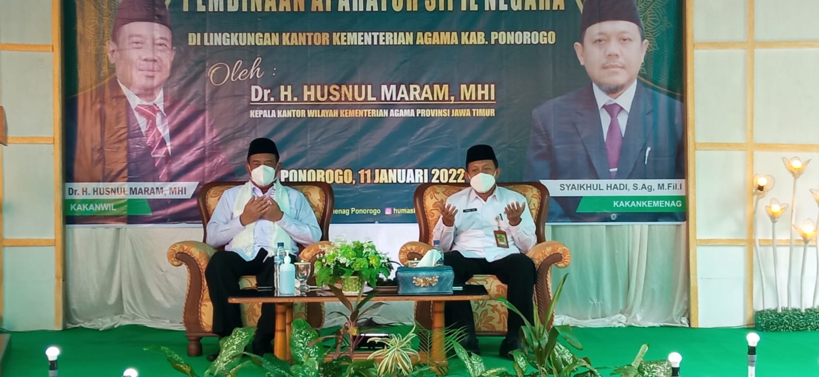Kakanwil Kemenag Jawa Timur bersama Kakan Kemenag Ponorogo