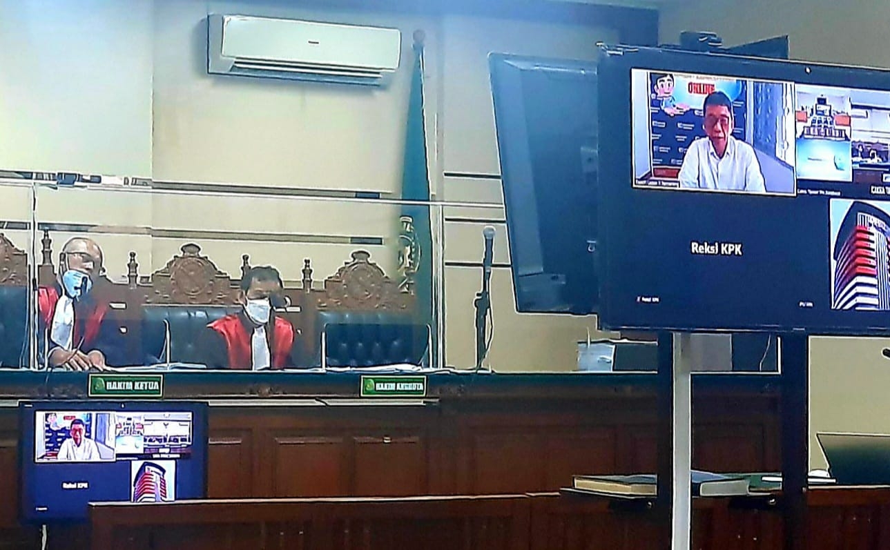 Foto Prosesi sidang di PN Tipikor Surabaya