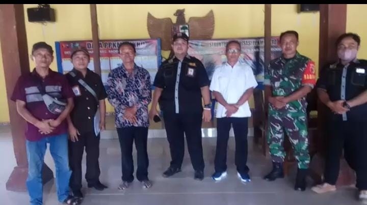 Team Klarifikasi LP KPK di Desa Watu Bonang