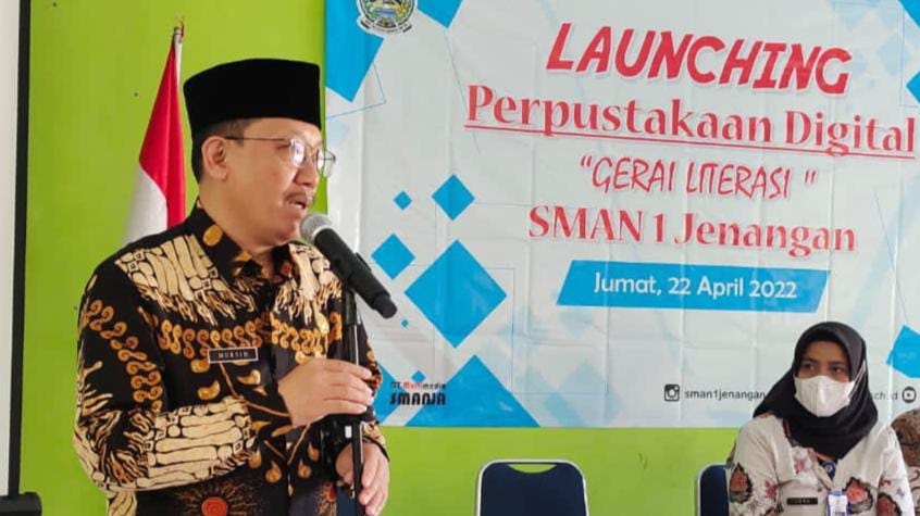 Mursid,M.Pd kepala sekolah SMAN 1 Jenangan