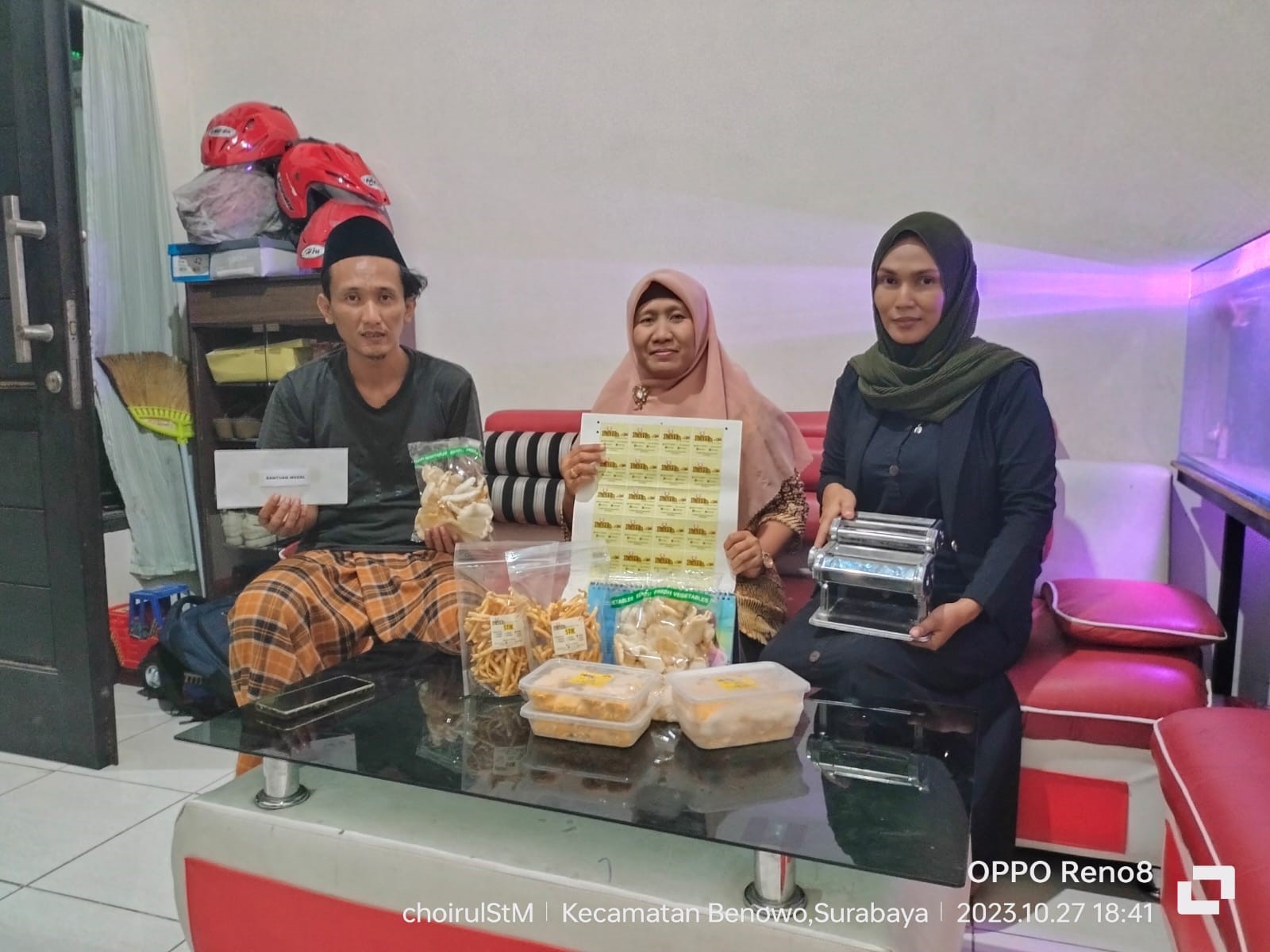 Tim PPM Universitas Wijaya Putra bersama Ashrori