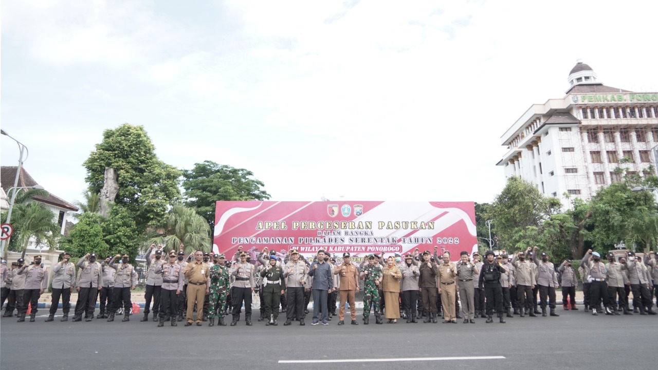 Apel siaga 1000 pasukan personil dari Polres, Kodim